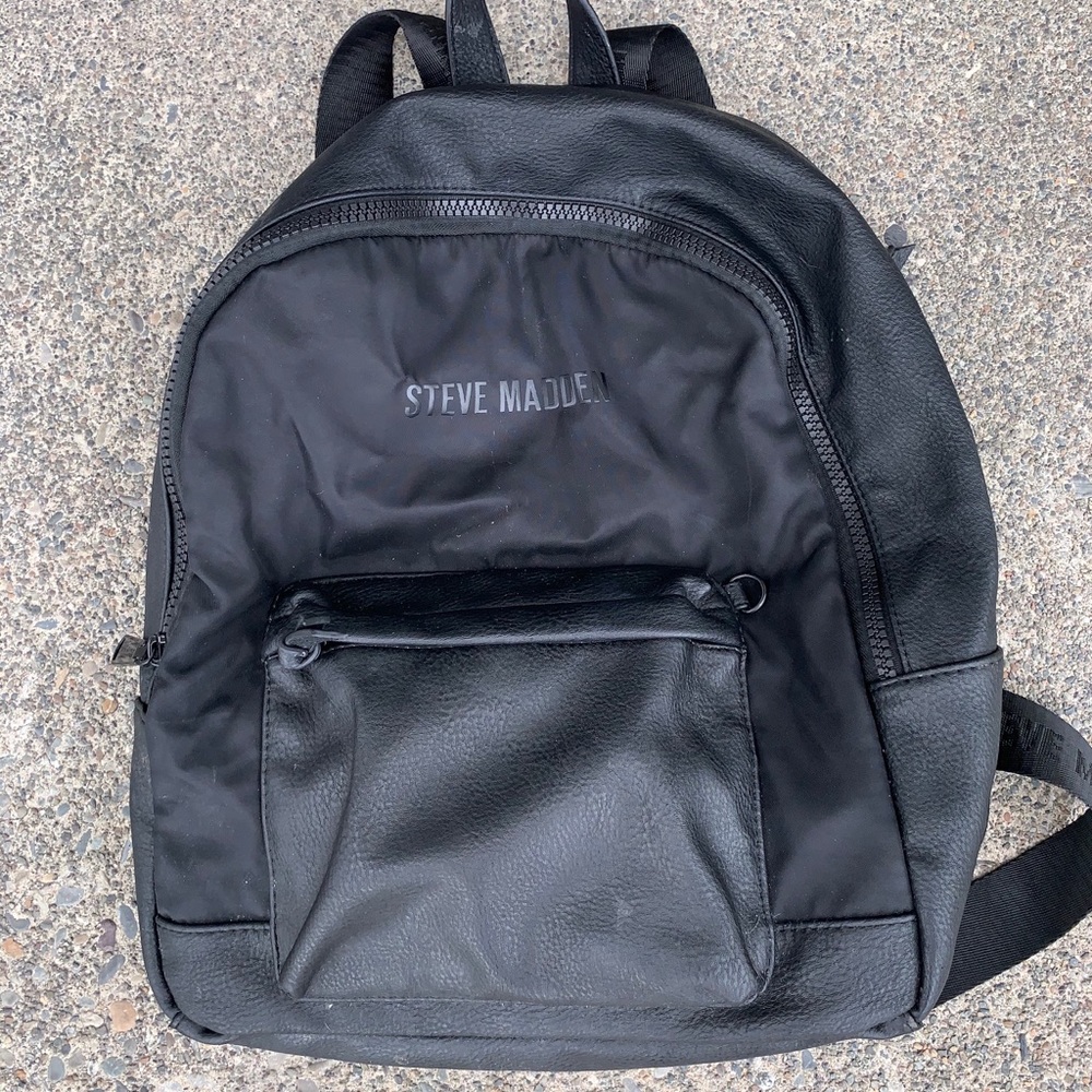 🦋 CUTE BLACK STEVE MADDEN BACKPACK 🦋